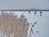 По льду через оз. Нерское к селу Озерецкое (т. 13)